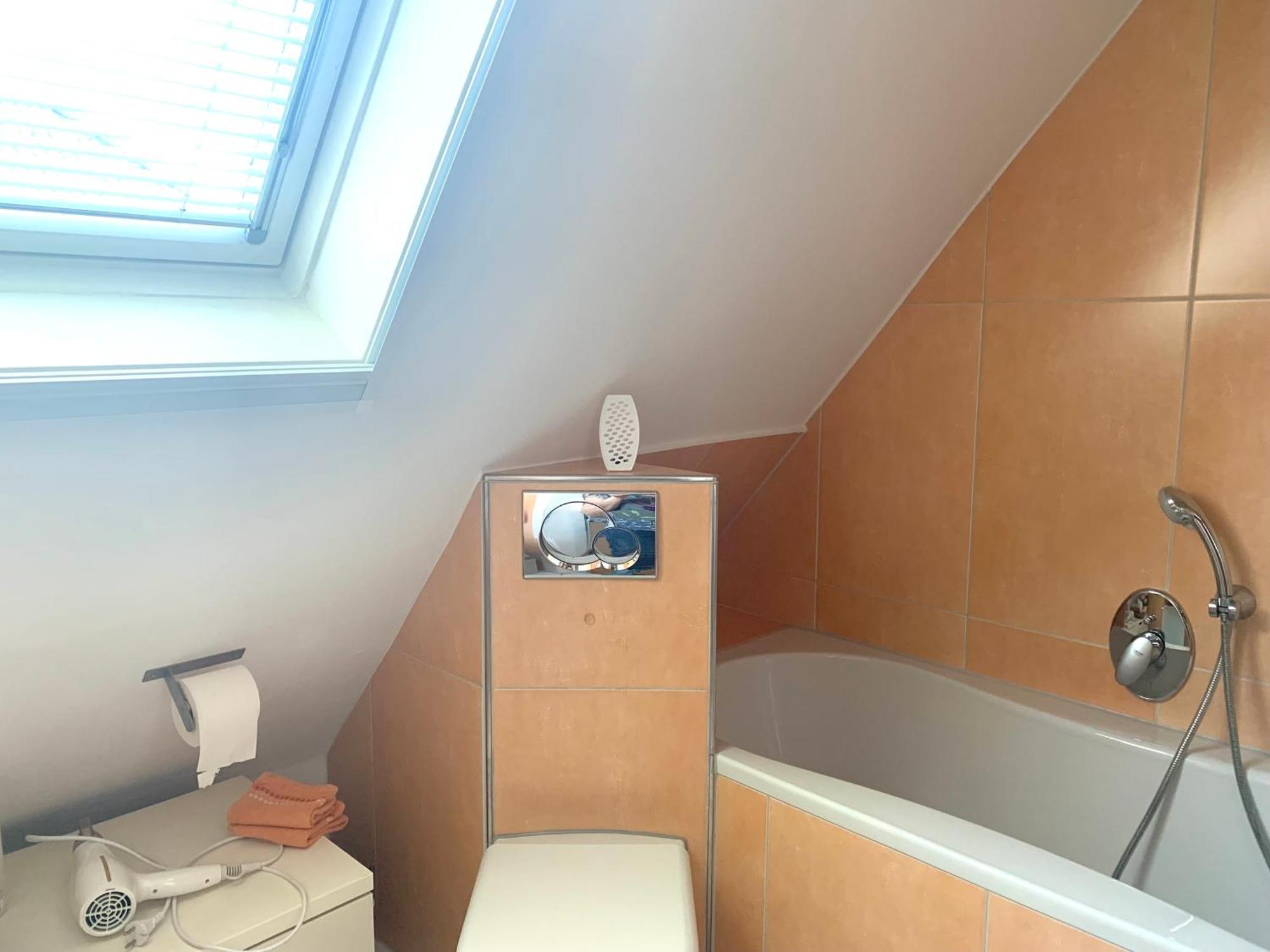 Ruhige Wohnung an der Uni Düsseldorf Zimmer foto